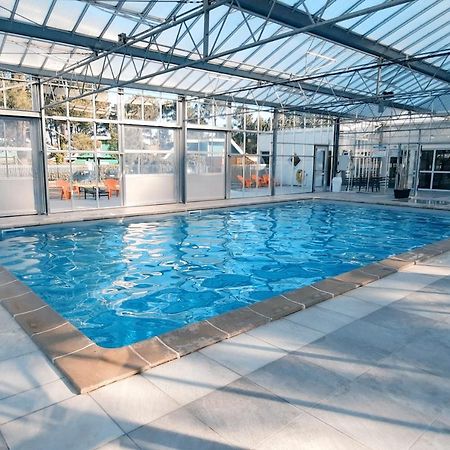 Chez Ced Et Laeti, Appartement Prive Avec Jardin Et Terrasse Dans Residence L'Estuaire Muni D'Une Piscine Couverte Et Aire De Jeu, Linge De Lit Et De Salle D'Eau Ainsi Que Tele, Compris Dans Le Tarif Profitez A Fond De Notre Belle Region 르-베르동-쉬르-메르 외부 사진
